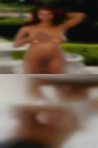 violetteskare, flirting nude